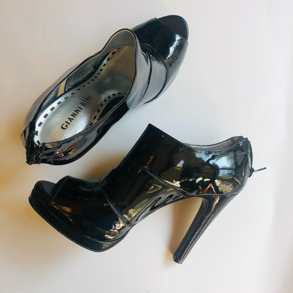 Gianni Bini Women’s Patent Black Leather Open Toe Bootie Stilettos Size 8M